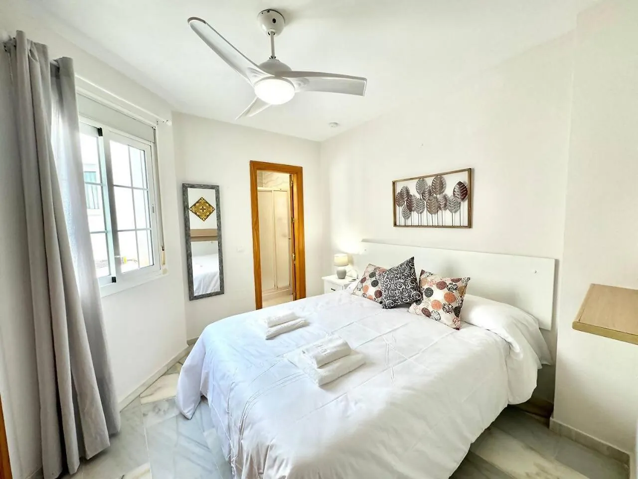 Cyv - Fun, Beach & Relax 1 Bed 1 Bath 丰希罗拉 0*,  西班牙